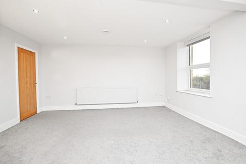 3 bedroom apartment to rent, York Place, Harrogate