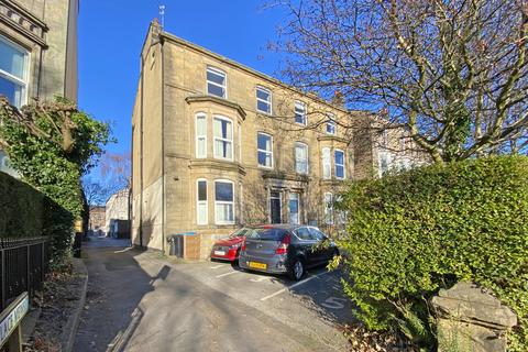 York Place, Harrogate, HG1 1HL