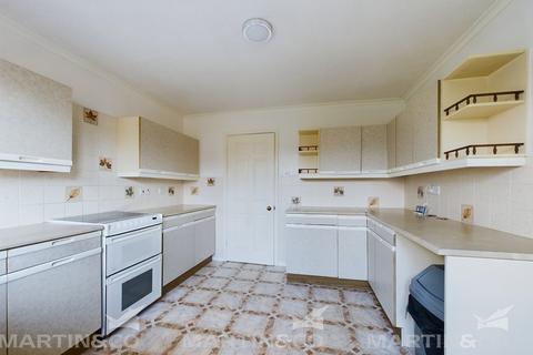 69 Coniston Road, Askern, Doncaster, DN6 0EH