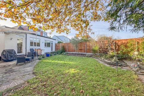 32 Aldermans Hill, Hockley, SS5 4RW