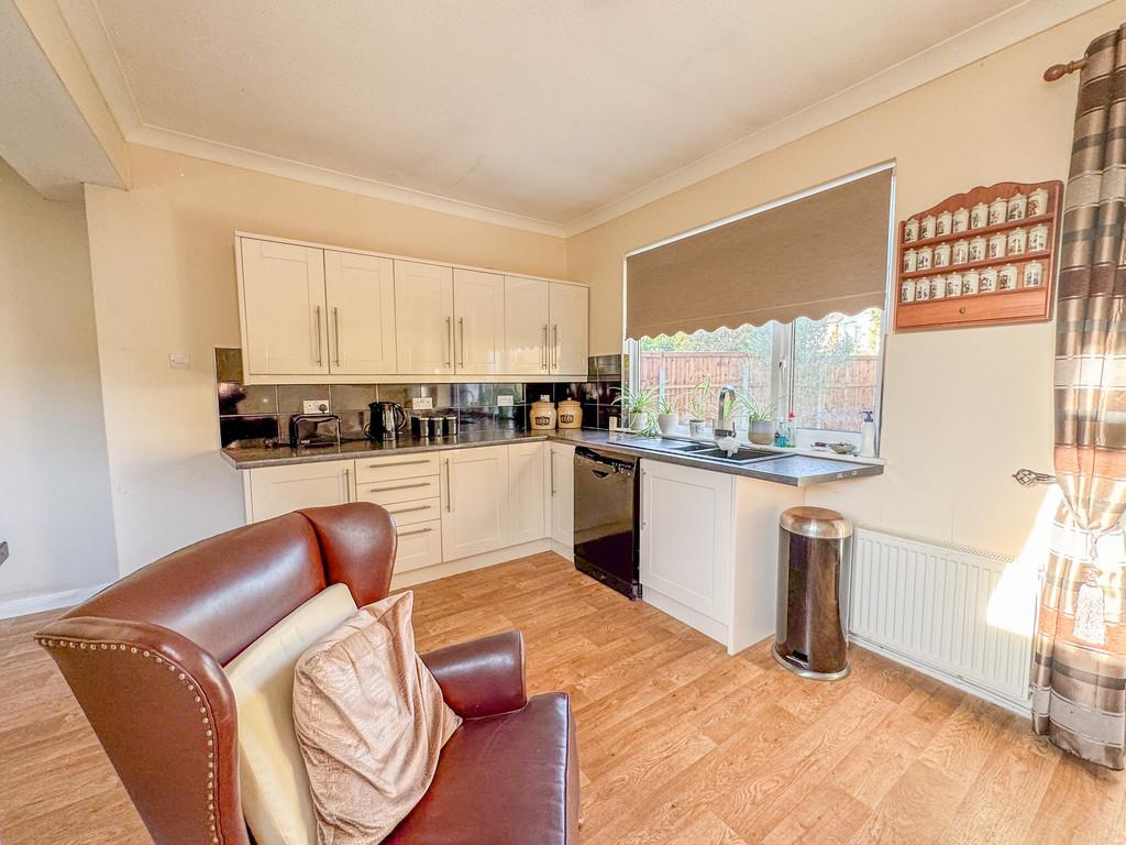 Kitchen 3