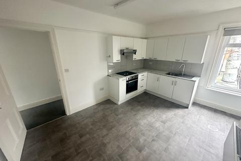 2 bedroom apartment to rent, Christchurch Road, Boscombe