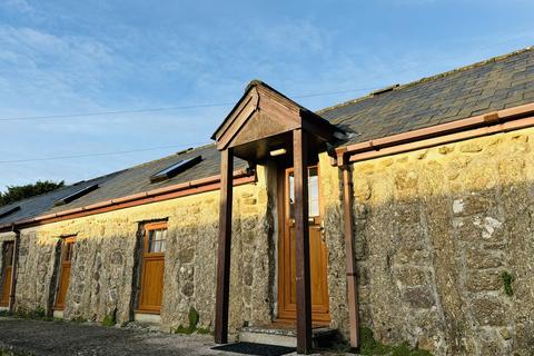 2 bedroom barn conversion to rent, Palm Court, Penzance