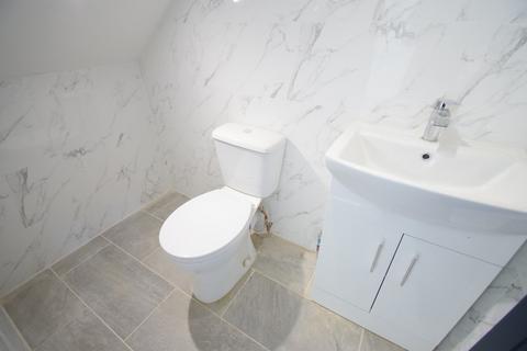 undefined, The Broadway, Bedford MK40