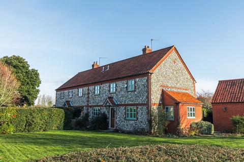 4 bedroom semi-detached house for sale, Castle Acre Road, Great Massingham, PE32