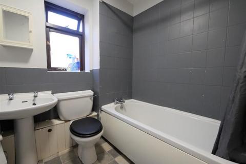 28 Finbars Walk, Ipswich, IP4 1HY