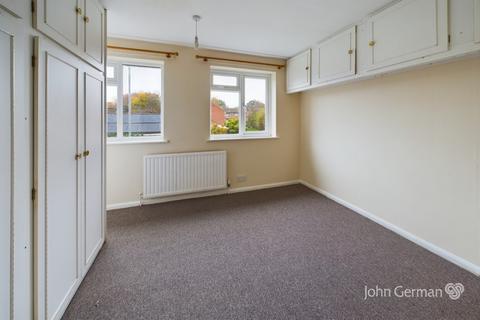 3 bedroom terraced house for sale, Rivington Drive, Loughborough