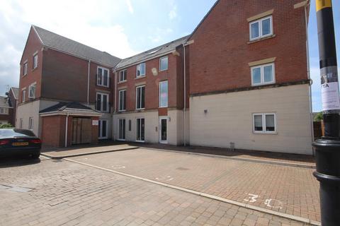 2 bedroom apartment to rent, Weavers Court, Chorley PR7