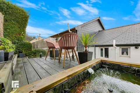 6 Bristol Terrace, Gwaelod Y Garth, Cardiff, CF15 9HR