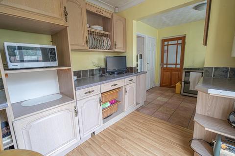 3 bedroom terraced house for sale, Nearmoor Road, Birmingham B34