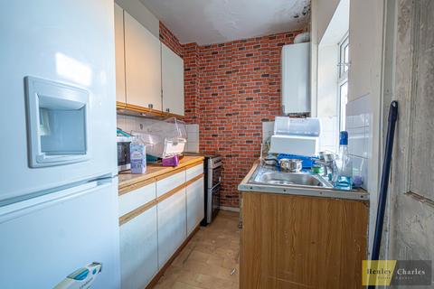 2 bedroom terraced house for sale, Perrott Street, Birmingham B18