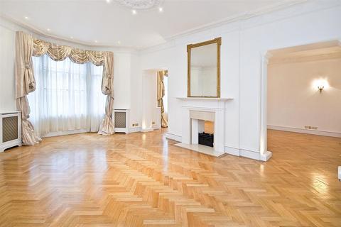 5 bedroom flat to rent, PALACE GATE, London, W8