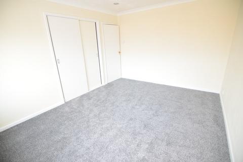 2 bedroom apartment to rent, Lindsay Court, New Road