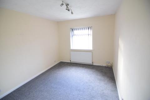 2 bedroom apartment to rent, Lindsay Court, New Road