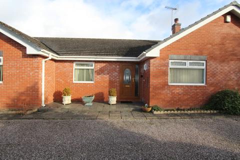 3 bedroom detached bungalow for sale, Glan Llyn, Llanfynydd