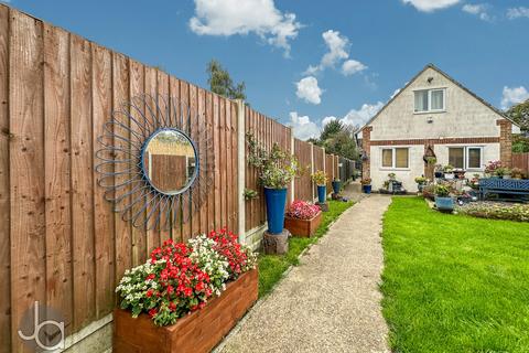 3 bedroom semi-detached house for sale, Colchester Road, West Bergholt