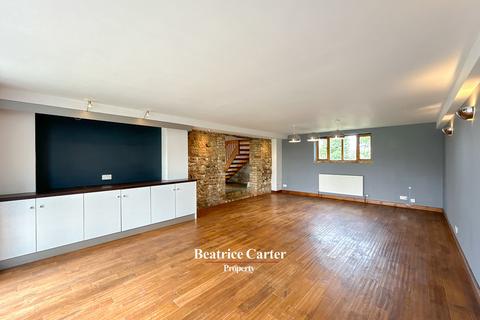 4 bedroom barn conversion to rent, Weston Ditch, Bury St Edmunds IP28