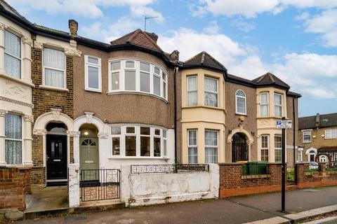 3 bedroom terraced house for sale, Inniskilling Road, London