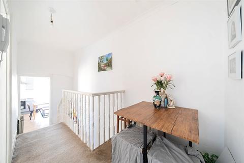 2 bedroom maisonette for sale, Ecclesbourne Road, Thornton Heath CR7