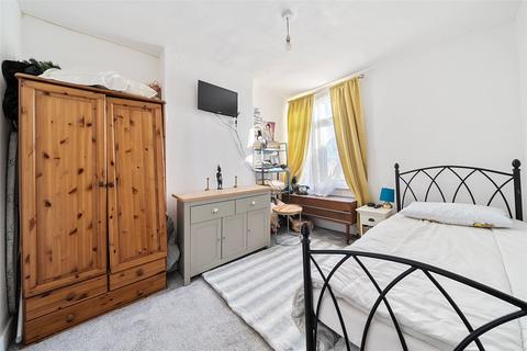 2 bedroom maisonette for sale, Ecclesbourne Road, Thornton Heath CR7