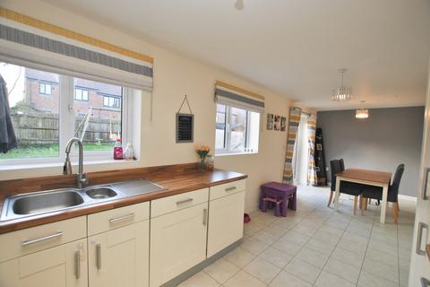 4 bedroom detached house for sale, Sandhole Crescent, Telford, TF3 5JD