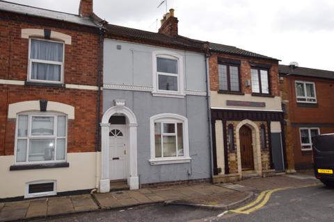 4 bedroom terraced house to rent, Cranstoun Street, Northampton NN1