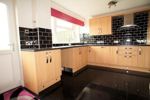 3 bedroom semi-detached house to rent, Windrush SN6