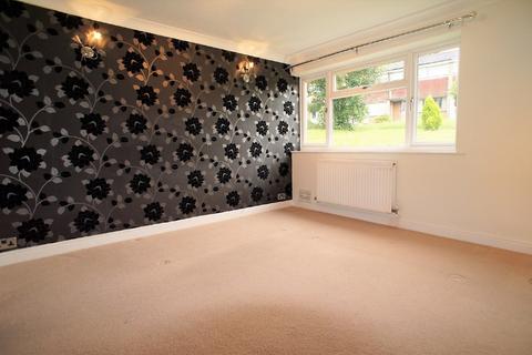 3 bedroom semi-detached house to rent, Windrush SN6