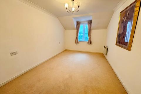 2 bedroom flat for sale, Worthing Road, East Preston