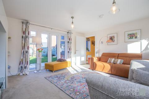19 Bartram Close, Hethersett, Norwich, NR9 3FX