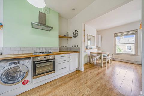 3 bedroom flat for sale, Kellett Road, Brixton, London, SW2