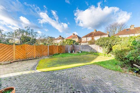 3 bedroom semi-detached house to rent, Selworthy Road, Catford, London, SE6