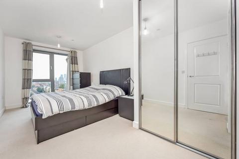 2 bedroom flat for sale, Wilson Tower, Christian Street, Shadwell, London, E1