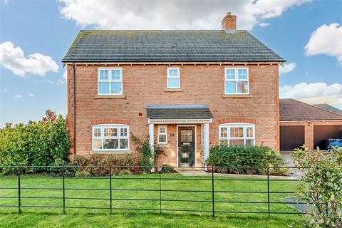 4 bedroom detached house for sale, Norgren Crescent, Shipston-On-Stour