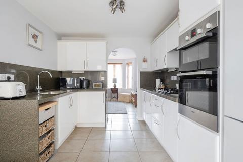 3 bedroom terraced house for sale, Freestone Way, Corsham SN13