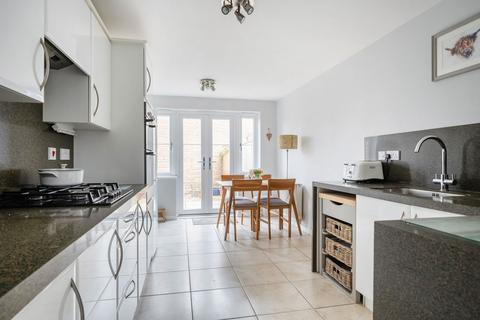 3 bedroom terraced house for sale, Freestone Way, Corsham SN13