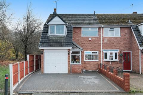 3 bedroom semi-detached house for sale, Courtland Road, Kingswinford, DY6 7HL