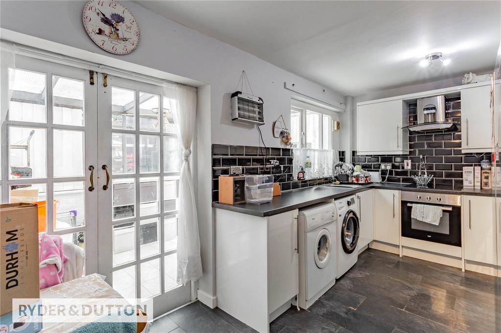 Kitchen/Dining Room