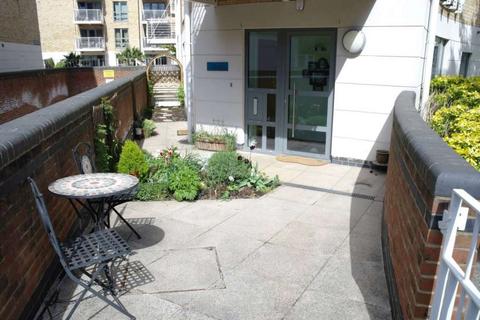 1 bedroom apartment to rent, The Island, Brentford