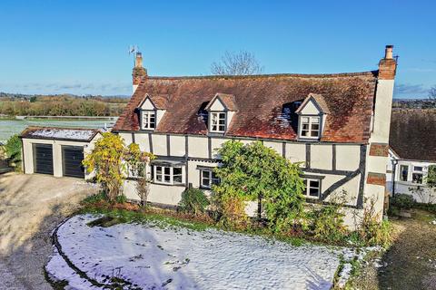 4 bedroom link detached house for sale, Sinton Green, Worcester WR2