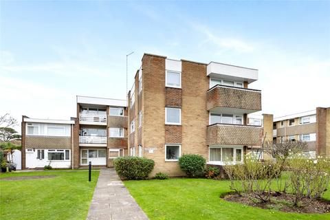 2 bedroom flat for sale, Woodlands Avenue, Rustington, Littlehampton, West Sussex, BN16