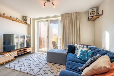 Flat 20, Bloom Heights River Rise Close, London, SE8 5FT