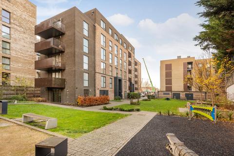 Flat 20, Bloom Heights River Rise Close, London, SE8 5FT