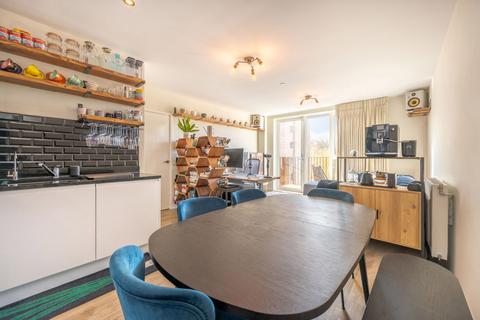 Flat 20, Bloom Heights River Rise Close, London, SE8 5FT