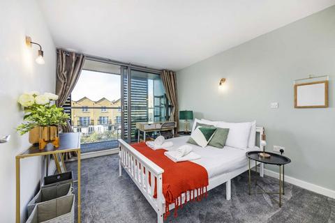 2 bedroom flat for sale, Copperfield Road, London E3