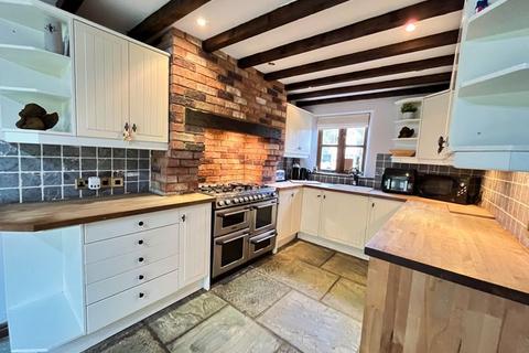 3 bedroom cottage for sale, Thistle Cottage, St. Johns Hill, St. Athan, Barry CF62 4PA
