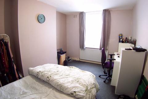 1 bedroom terraced house for sale, Thornville Mount, Leeds