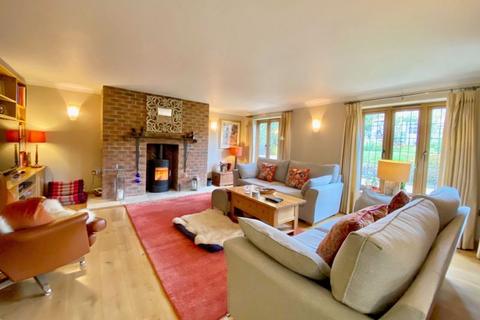 3 bedroom detached house for sale, High Street, Heytesbury