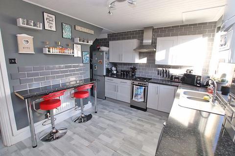 2 bedroom terraced house for sale, GROVE CRESCENT, GRIMSBY