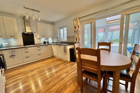 3 bedroom semi-detached house for sale, Mallard Close, Newton Abbot